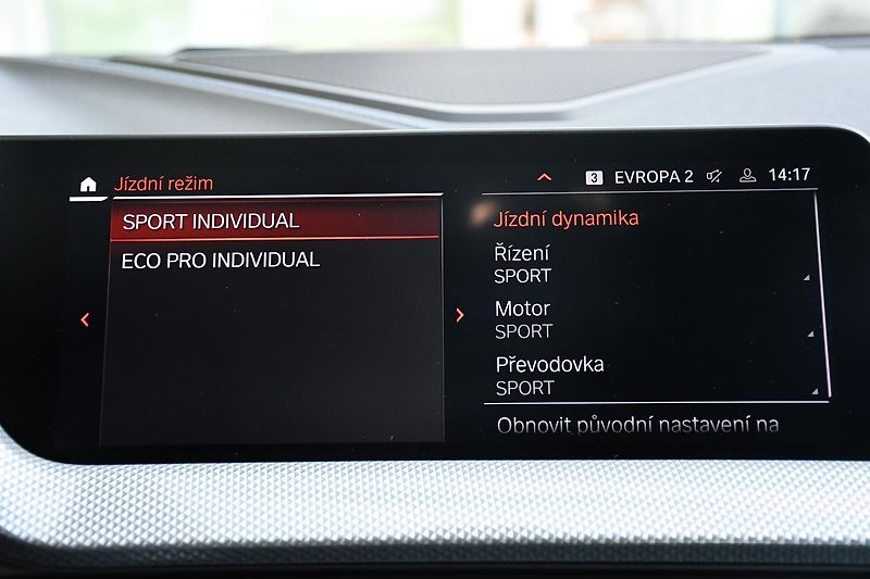BMW Řada 2 218d M-SPORT 1M ČR - fotka 32 z 40