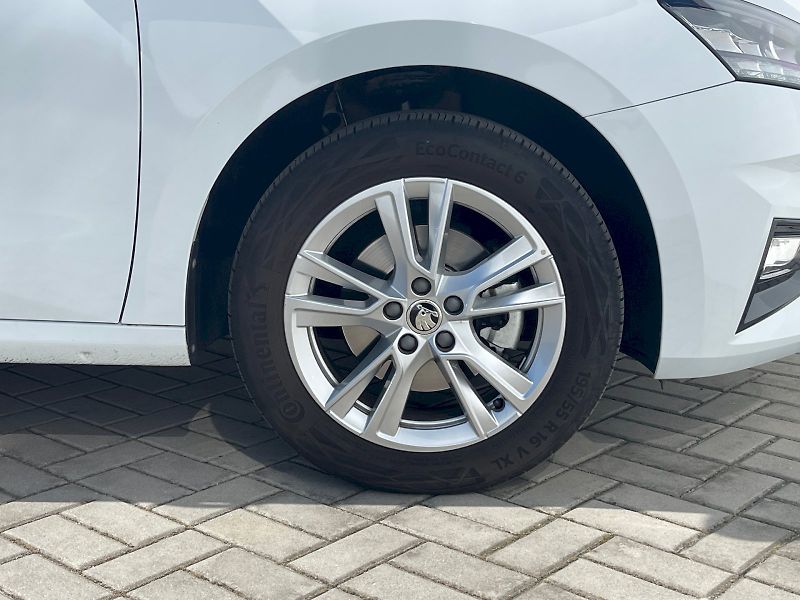Škoda Fabia (2024) 1,0 TSI / 85 kW Top Selection - fotka 14 z 30