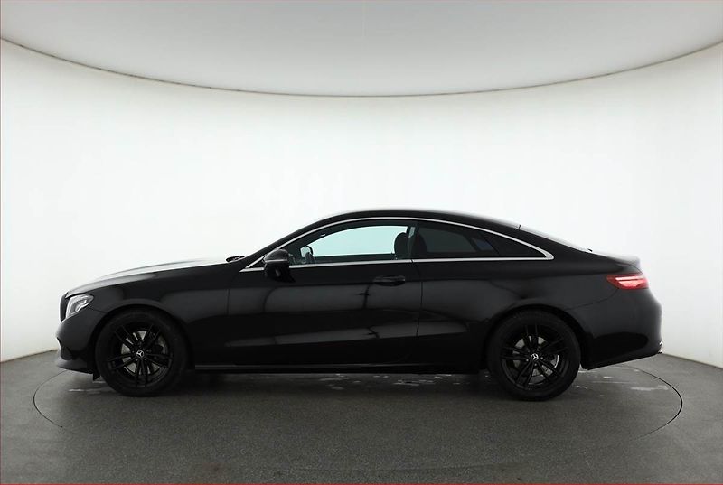 Mercedes-Benz Třídy E (2017) E 200 - fotka 3 z 17