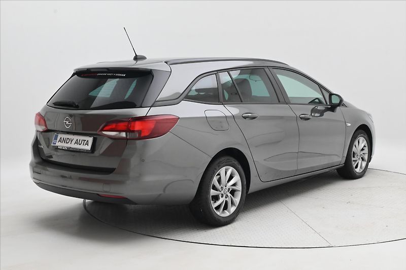 Opel Astra 1,5 CDTi 90 kW Park. Kamera Zá - fotka 5 z 29