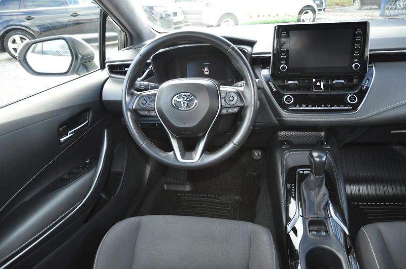 Toyota Corolla 1.8 Hybrid 72kW KOMBI - fotka 5 z 18