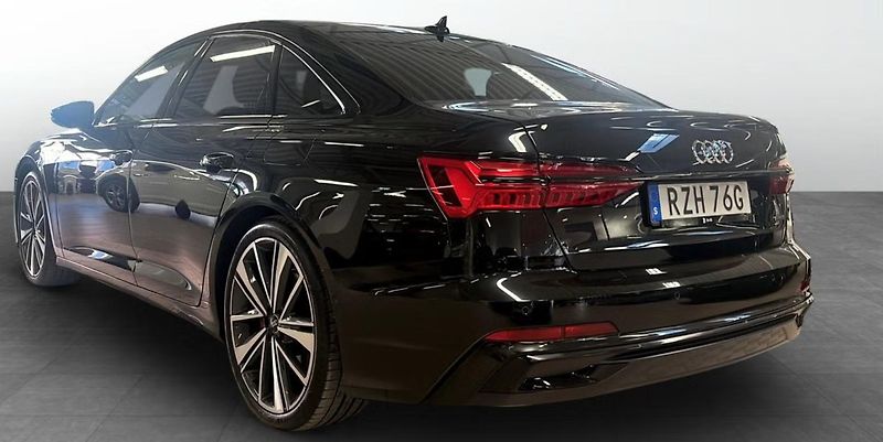 Audi A6 Avant 55 TFSI e Quattro S Line Kam. - fotka 3 z 12