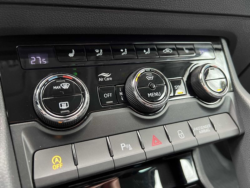 Škoda Karoq 2.0 TDi 110 kW 1.MAJITEL DPH - fotka 18 z 20