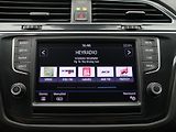 Volkswagen Tiguan 1,4 TSI 110kW DSG LED 1.Maj. - náhled 23