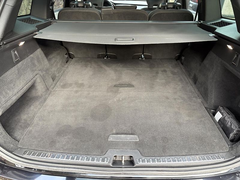 Volvo XC90 (2019) D5 AWD  Pano, Head, 360 - fotka 34 z 35