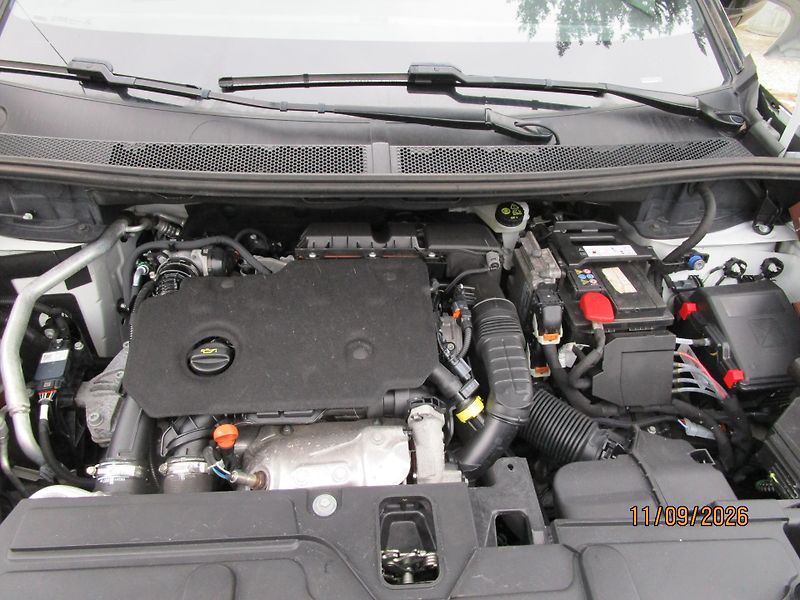 Peugeot 3008 (2021) GT 1,5 HDi - fotka 30 z 32