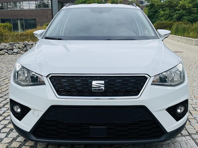 Seat Arona 1.0TSI 85KW 1.MAJITEL SENZORY  - fotka 7 z 43