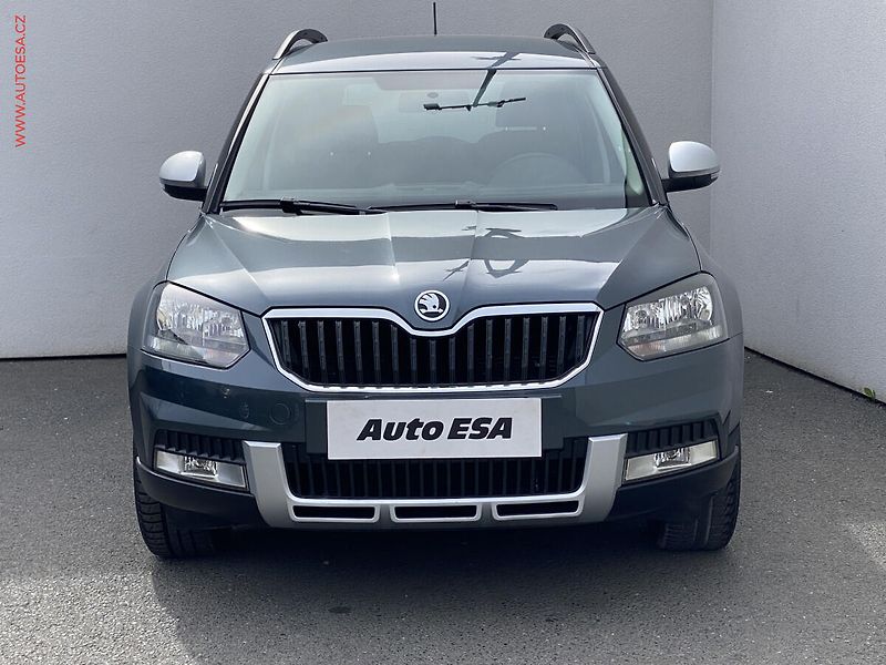 Škoda Yeti (2015) 1.2 TSi, Active, TZ - fotka 2 z 15