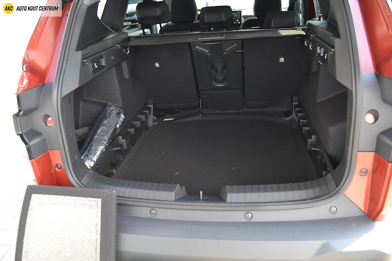 Dacia Bigster JOURNEY MILD HYBRID 140 - fotka 21 z 62