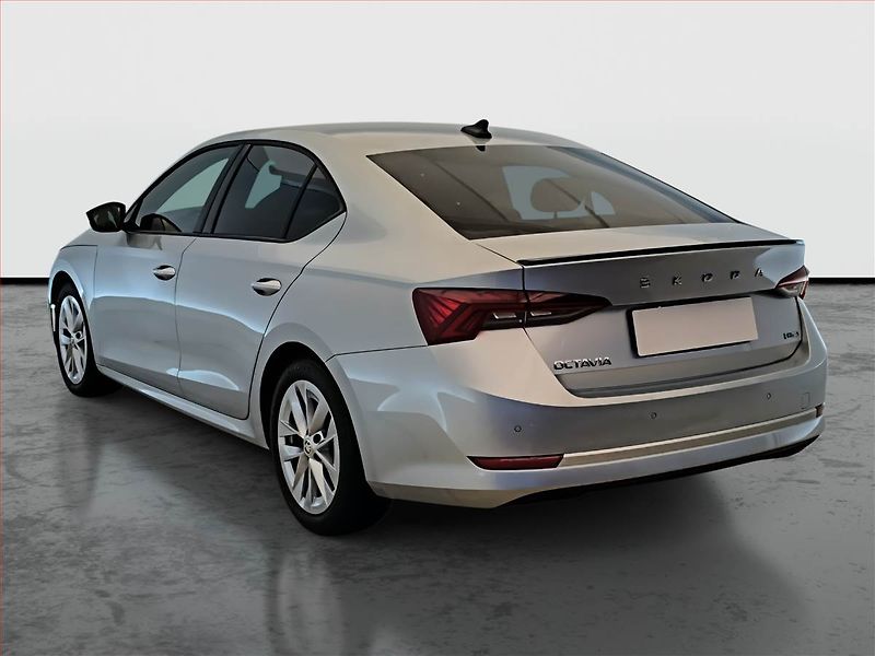 Škoda Octavia (2021) Style 1.5 TSI e-tec - fotka 4 z 23