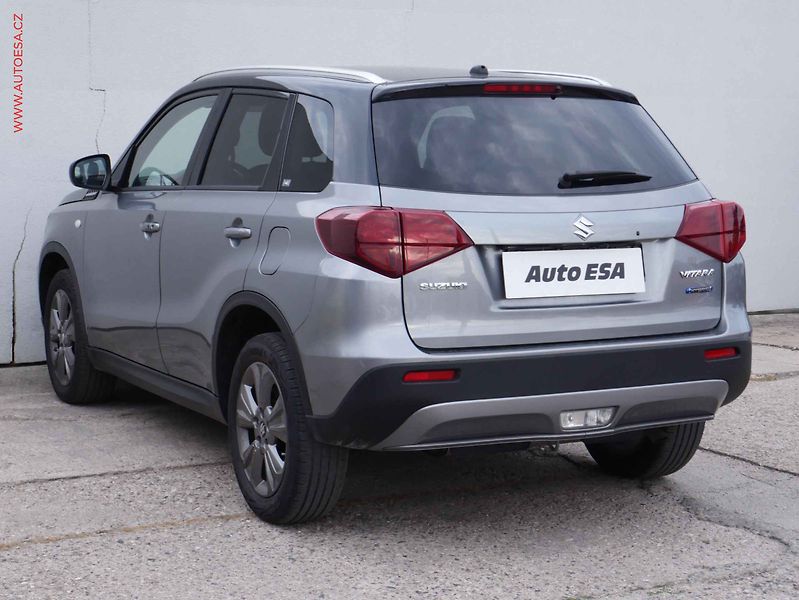 Suzuki Vitara (2023) 1.5BJet, AT, LED, kamera - fotka 4 z 18