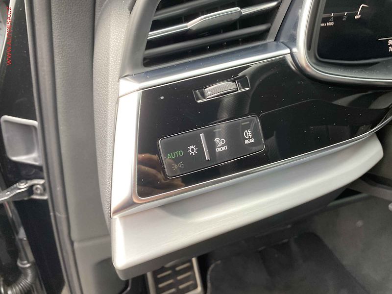 Audi Q7 (2022) 3.0 TDi quattro, 2.maj,ČR, S - fotka 22 z 32