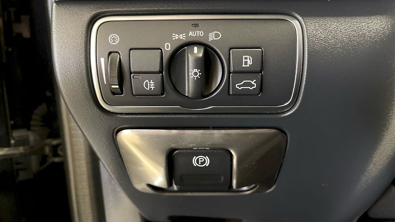 Volvo XC60 (2016) XC 60 2.4TDI  162kW DSG 4x4 - fotka 20 z 24