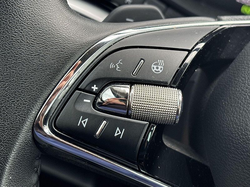 Škoda Karoq (2024) 1.5 TSI DSG Fresh - fotka 19 z 32