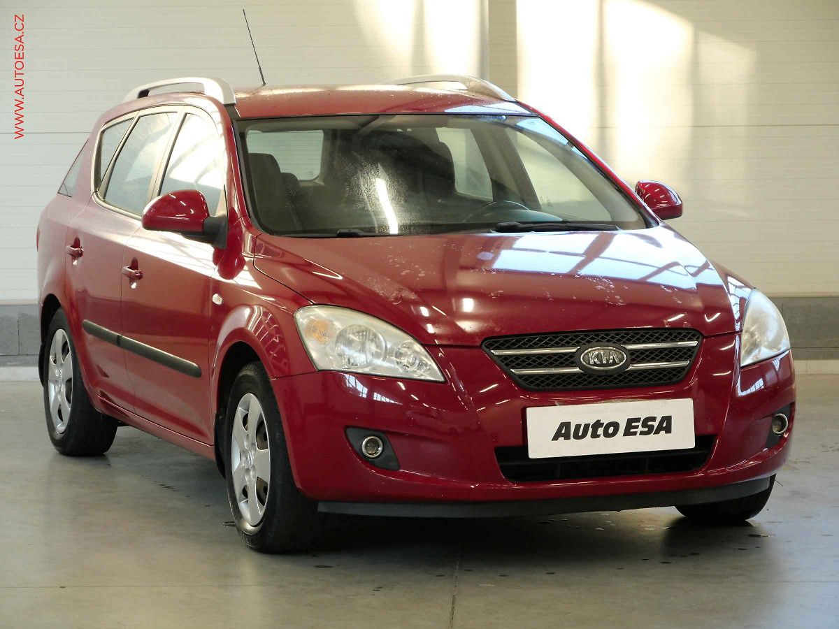 Toyota Auris 1.6VVTI, ČR