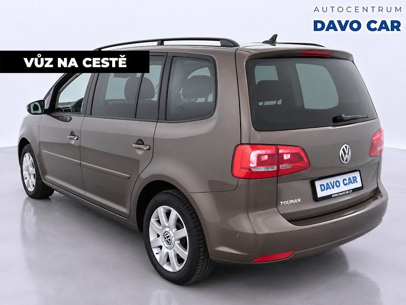 Volkswagen Touran 2,0 TDI 103 kW DSG Match Panor - fotka 2 z 10