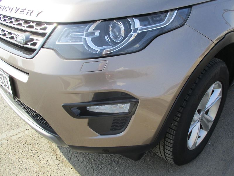 Land Rover Discovery Sport 2.0 TD4 110kW 4x4 koupeno CZ - fotka 16 z 42