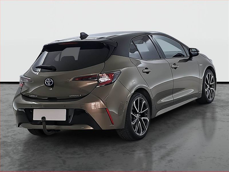 Toyota Corolla (2021) 1.8 Hybrid - fotka 5 z 17