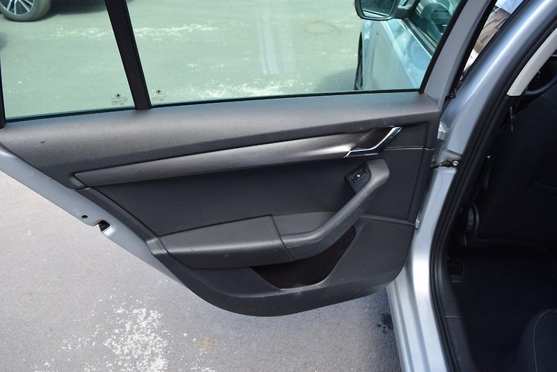 Škoda Octavia (2020) 2.0TDI 110kw SOLEIL FULL LED  - fotka 13 z 47