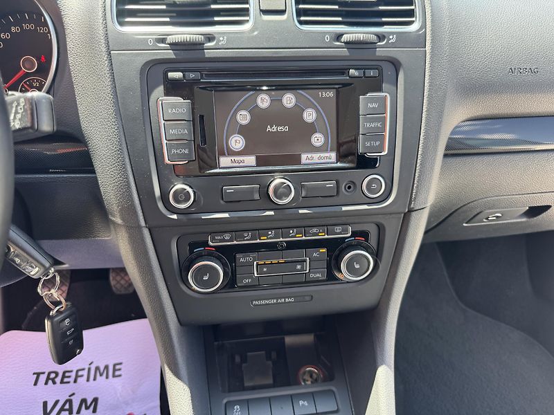 Volkswagen Golf Variant 1.4TSi,rezervace - fotka 19 z 36