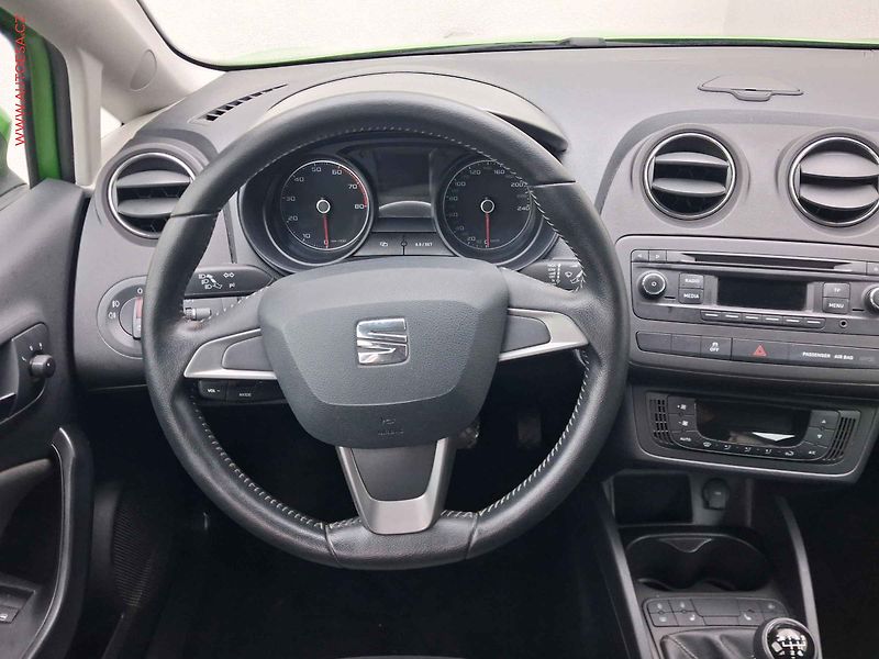 Seat Ibiza (2014) 1.2 TSi, Style, bixen, +kola - fotka 11 z 16