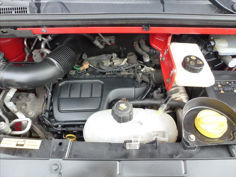 Opel Vivaro 1,6 CDTI 6rych,L2,8míst  Odpoč - fotka 28 z 47