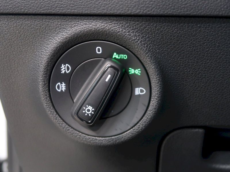 Škoda Karoq (2021) SPORTLINE 2.0TDI 110KW 4x4 DSG - fotka 38 z 43