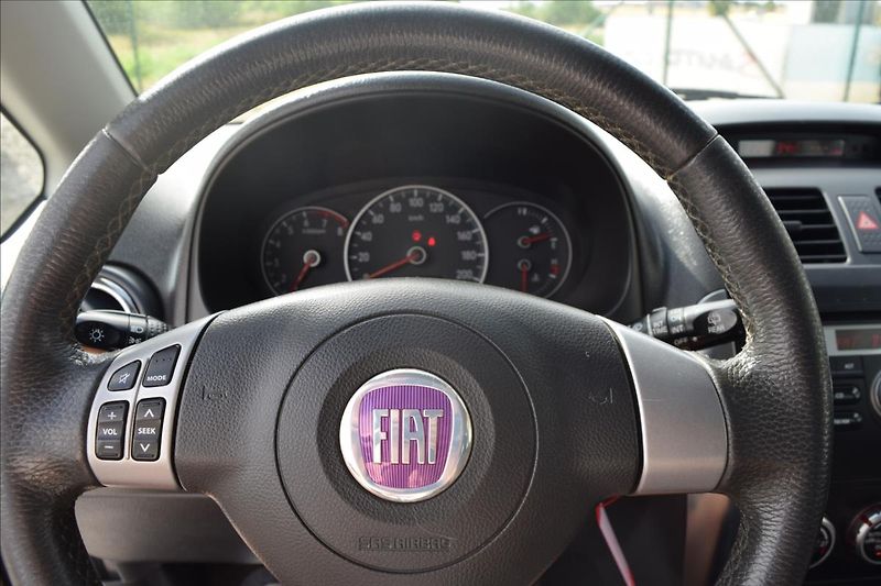 Fiat Sedici 1,6 i 79KW 4X4 NOVÁ STK - fotka 38 z 47