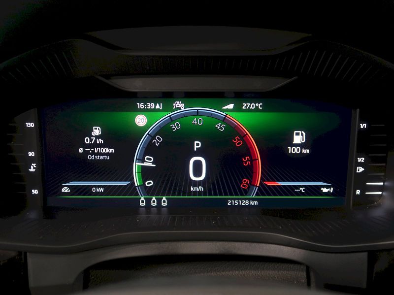 Škoda Kodiaq (2023) L&K 2.0TDI 147KW 4x4 DSG TAŽNÉ - fotka 21 z 43