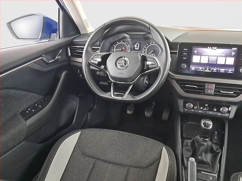 Škoda Kamiq (2022) Style 1.0 TSI, ČR,1.maj - fotka 7 z 20