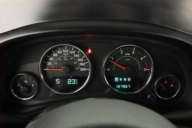 Jeep Wrangler (2013) 2.8 CRD - fotka 9 z 16