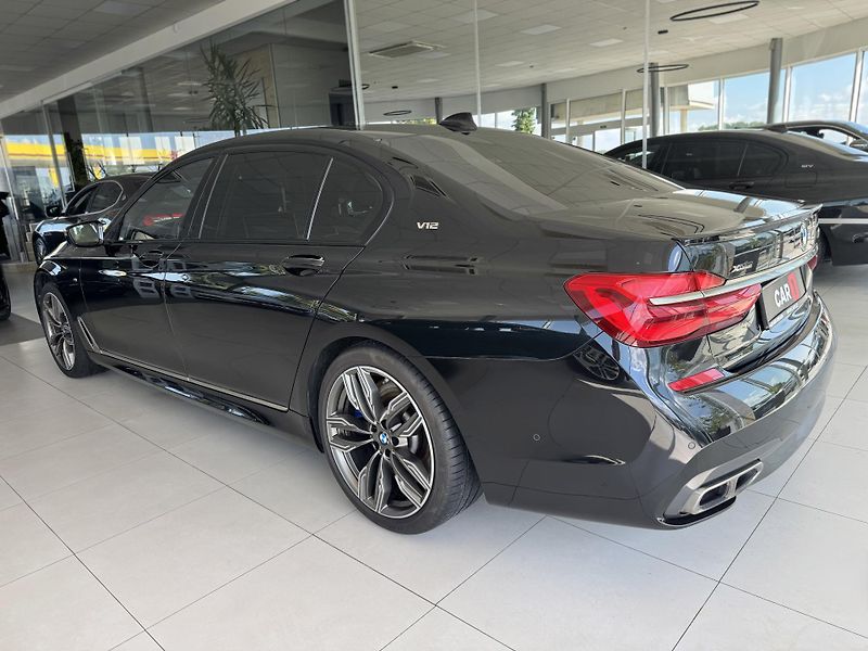 BMW Řada 7 M760 Li xDrive*Nový Motor*DPH - fotka 7 z 48