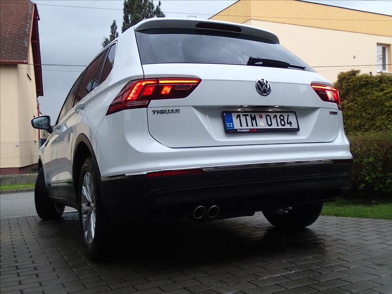 Volkswagen Tiguan 2,0 ČR, 4x4, Tažné - fotka 15 z 73