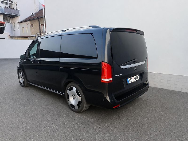 Mercedes-Benz Třídy V V300 4M AMG EXCLUSIVE PC 3.3mi - fotka 4 z 16
