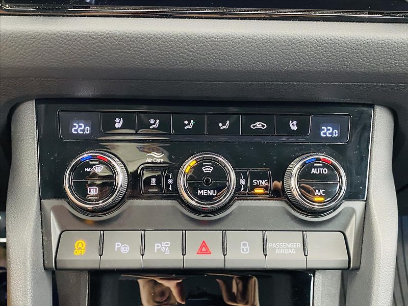 Škoda Kodiaq 2,0 TDI 147kW DSG 4x4 L&K - fotka 16 z 28