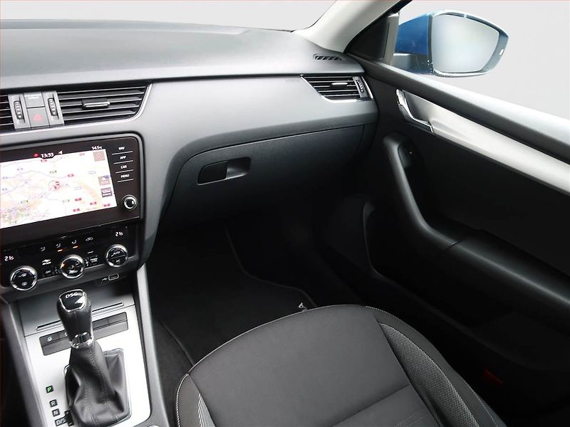 Škoda Octavia (2019) 2.0 TDI, Automat, Navi - fotka 8 z 17