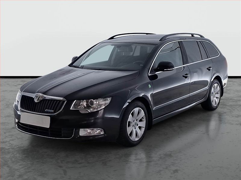 Škoda Superb (2011) Ambition 1.6 TDI, Serv.kniha - fotka 2 z 19