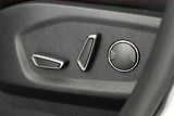 Ford S-MAX (2019) 2.0 EcoBlue, Automat, 7 míst - náhled 10