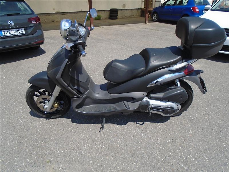 Piaggio Ostatní 0,5 29KW  Beverly  500 - fotka 5 z 11