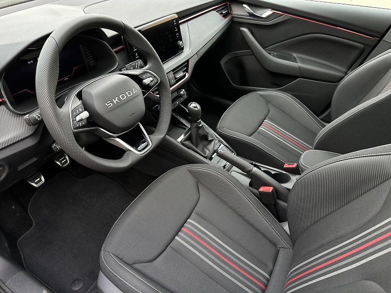 Škoda Kamiq 1.0TSi Monte Carlo 116PS Matri - fotka 13 z 44