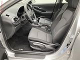 Hyundai i30 (2019) 1.4 CVVT, ČR, AC, park.asist - náhled 9
