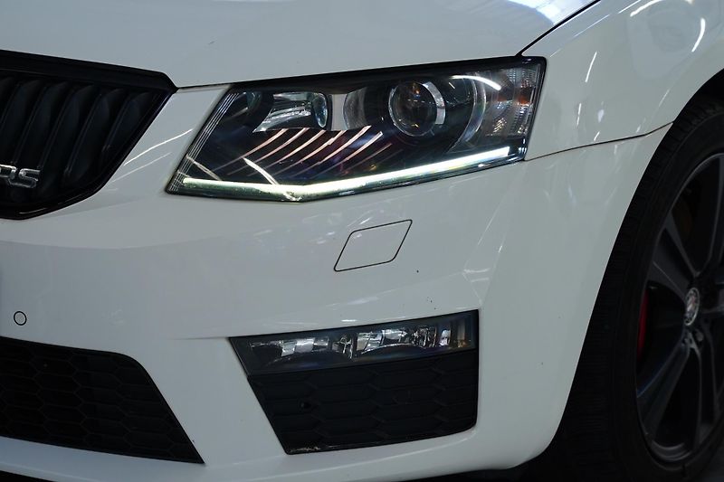 Škoda Octavia - fotka 9 z 29