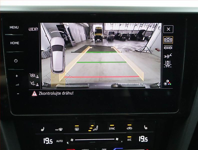 Volkswagen Arteon (2023) R-line 2.0 TDI - fotka 21 z 22