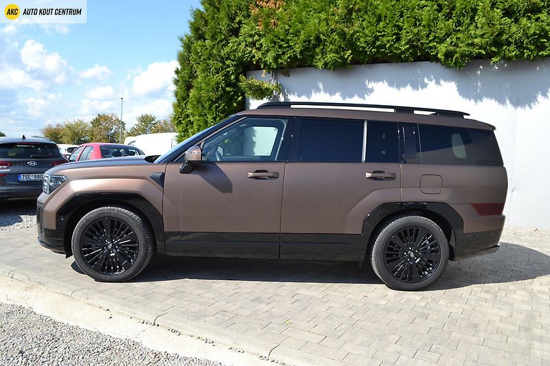 Hyundai Santa Fe 1.6T-GDI PHEV 4WD CALLIGRAPHY - fotka 2 z 73