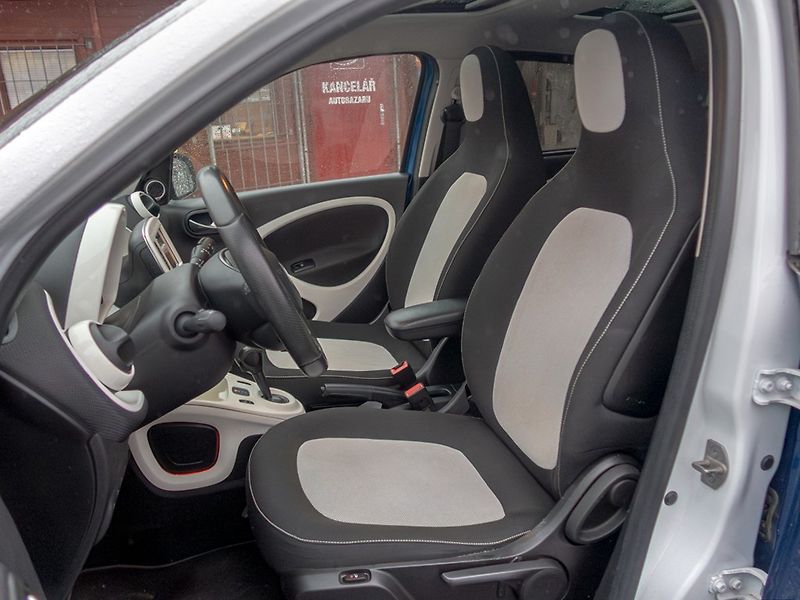 Smart Forfour (2018) ČR 12/18 NAV – SOH 93% - fotka 14 z 49