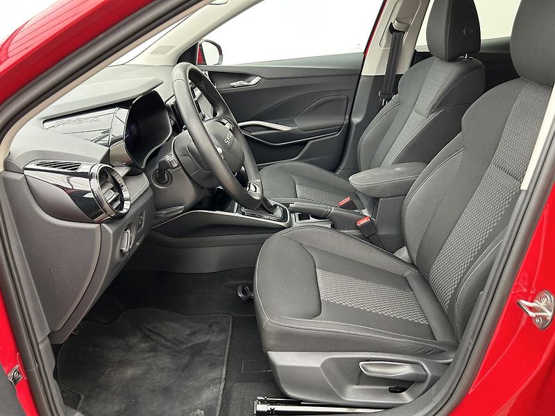 Škoda Fabia 1.0 TSI Top selection - fotka 21 z 27