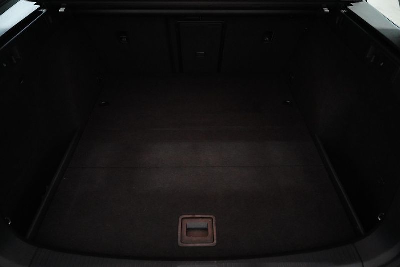 Volkswagen Golf - fotka 27 z 27