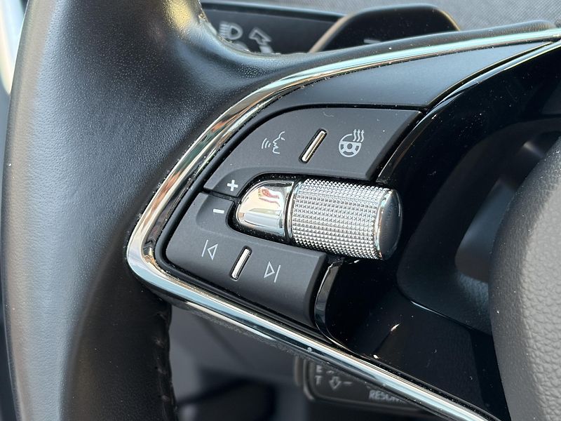 Škoda Enyaq (2022) 80, SOH 96% TČ, - fotka 11 z 17