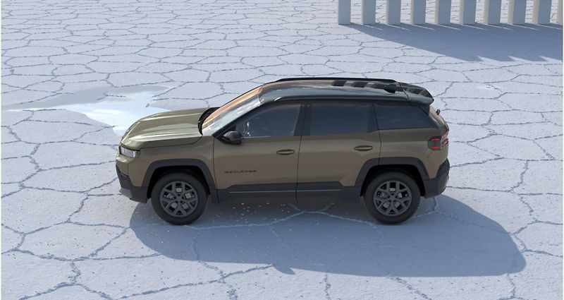 Jeep Compass (2026) First Edition e-Hybrid 145k eD - fotka 3 z 9
