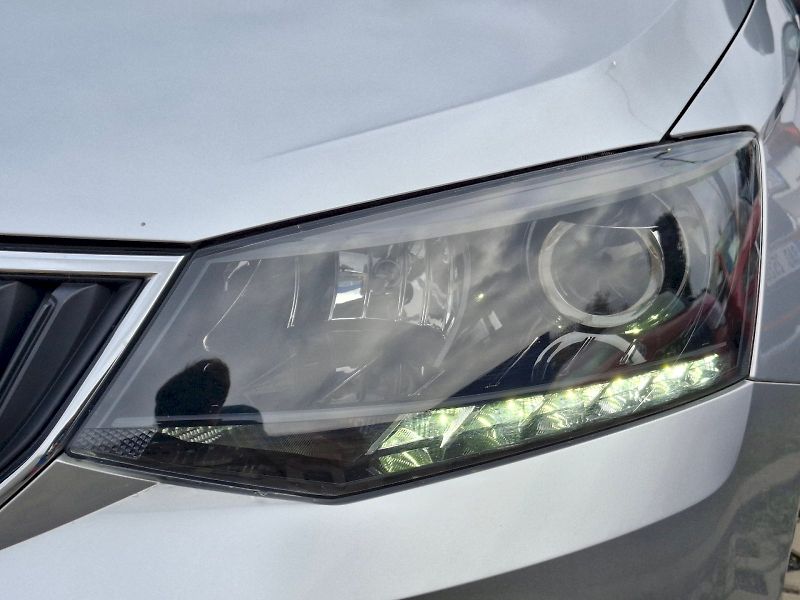 Škoda Fabia (2015) Style 1,2TSi 66kW - fotka 30 z 31